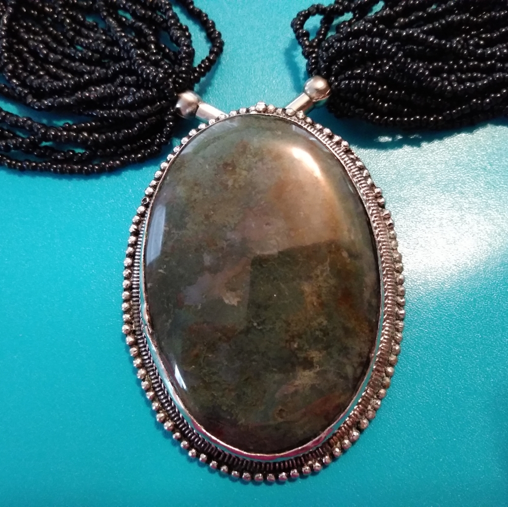 ANTIQUE NECKLACE AND CLIP EARRINGS!!! - Picture 1 of 12